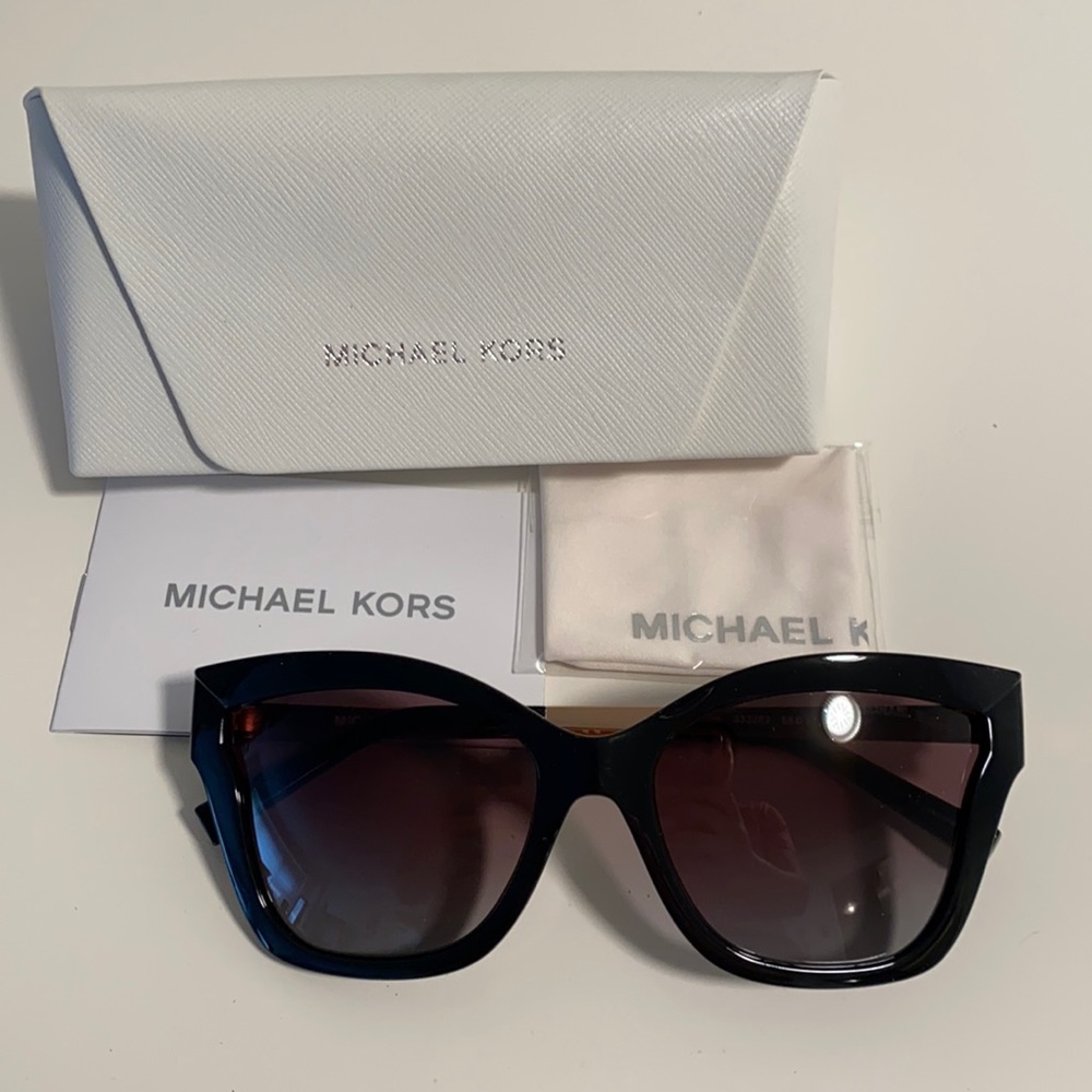 Michael Kors Sunglasses. Style Barbados grey-purple. New with tags.